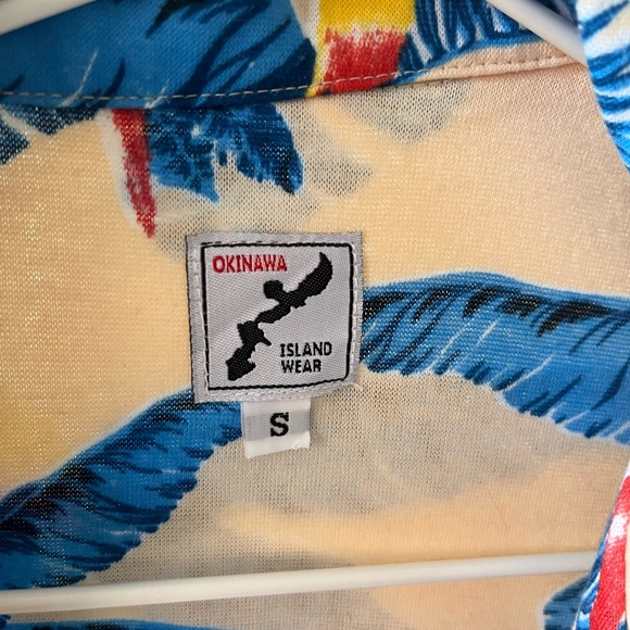 Vintage Hawaiian shirt - Picture 4 of 8